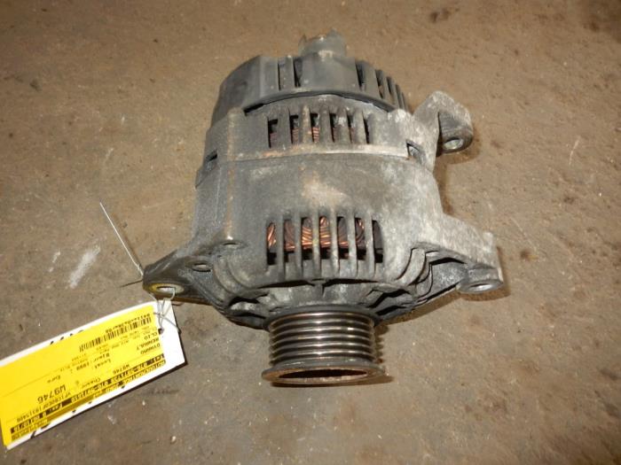 Usagé Dynamo Renault Clio II Societe (SB) 1.9 D Prix sur demande proposé par Autodemontage Joko B.V.