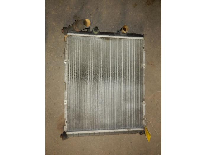 Usagé Radiateur Renault Clio II Societe (SB) 1.9 D Prix sur demande proposé par Autodemontage Joko B.V.