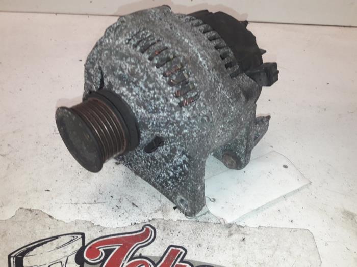 Begagnade Dynamo Seat Ibiza II (6K1) 1.6i Pris på förfrågan erbjuds av Autodemontage Joko B.V.