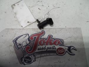 Used Camshaft sensor Opel Astra H (L48) 1.6 16V Twinport Price on request offered by Autodemontage Joko B.V.
