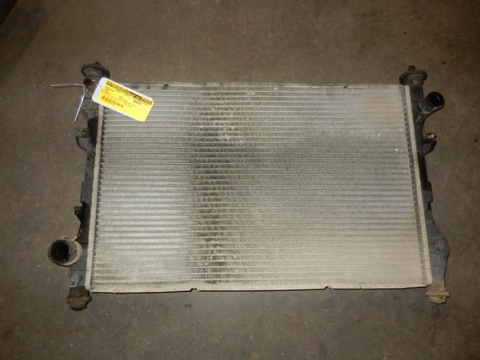 Gebrauchte Kühler Ford Transit 2.4 TDdi 16V 300S Preis auf Anfrage angeboten von Autodemontage Joko B.V.