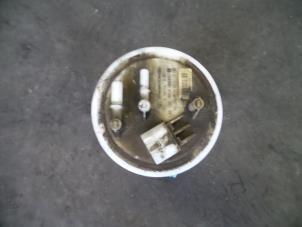 Used Electric fuel pump Mercedes Vito (639.6) 3.0 120 CDI V6 24V Price on request offered by Autodemontage Joko B.V.