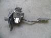Accelerator pedal from a Opel Meriva 1.4 16V Twinport 2008