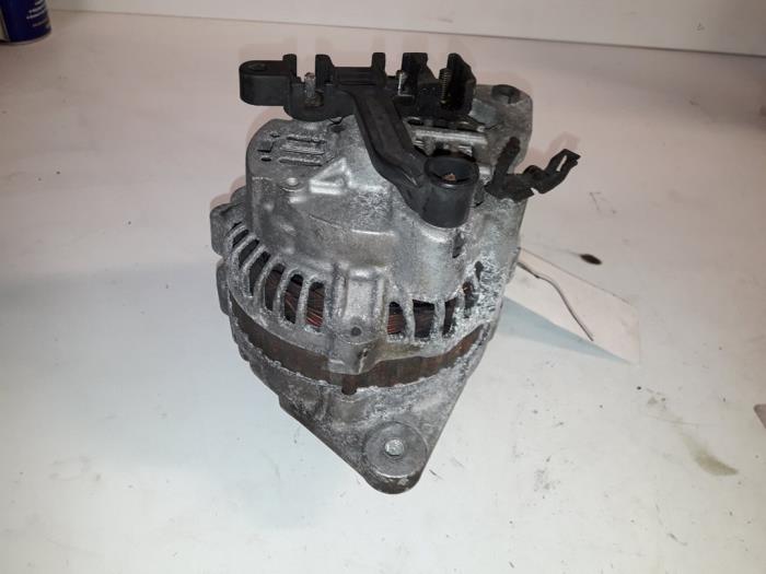 Begagnade Dynamo Ford Escort 6 (AAL/ABL) 1.4 CLi Pris på förfrågan erbjuds av Autodemontage Joko B.V.