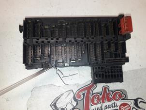Used Fuse box Volkswagen Golf Price on request offered by Autodemontage Joko B.V.