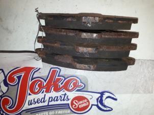 Used Front brake pad Peugeot Expert Price on request offered by Autodemontage Joko B.V.