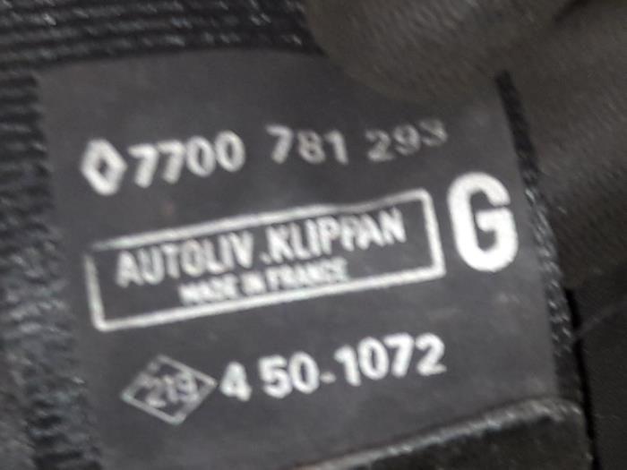 Front seatbelt, left from a Renault Express/Rapid/Extra 1.9 D 1996