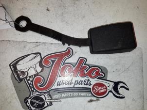 Used Front seatbelt buckle, left Mercedes 200 - 500 Price on request offered by Autodemontage Joko B.V.