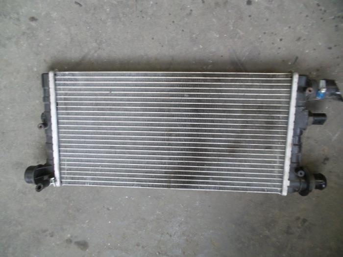 Używane Chlodnica Fiat Cinquecento 0.9 i.e. S Cena na żądanie oferowane przez Autodemontage Joko B.V.