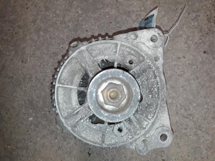 Dynamo van een Chrysler Voyager/Grand Voyager 2.5 TDiC 1996