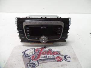 Used Radio CD player Ford Focus 2 C+C 2.0 16V Price on request offered by Autodemontage Joko B.V.