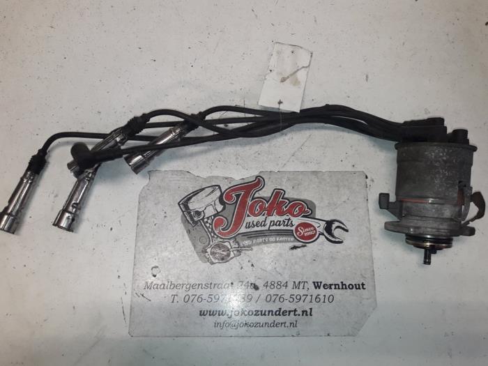 Used Ignition system (complete) Volkswagen Golf III (1H1) 1.6 i Price on request offered by Autodemontage Joko B.V.