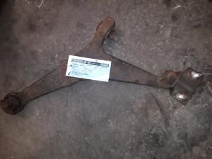 Used Front lower wishbone, left Citroen Saxo 1.1i X,SX Price on request offered by Autodemontage Joko B.V.