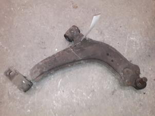Used Front lower wishbone, right Citroen Xsara (N1) 2.0 HDi 90 Price on request offered by Autodemontage Joko B.V.