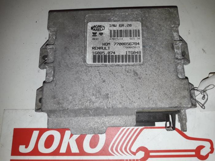 Used Engine management computer Renault Twingo (C06) 1.2 SPi Phase I Price on request offered by Autodemontage Joko B.V.