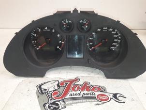 Used Instrument panel Seat Ibiza III (6L1) 1.4 16V 100 Price on request offered by Autodemontage Joko B.V.