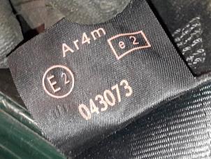 Używane Pas bezpieczenstwa prawy tyl Peugeot 106 II 1.4 XN,XR,XS,XT Cena na żądanie oferowane przez Autodemontage Joko B.V.
