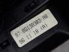 Interruptor de indicador de dirección de un Ford Mondeo II 1.8 TD CLX 1997