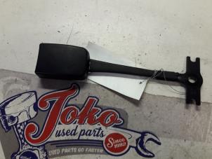 Used Front seatbelt buckle, left Ford Fusion 1.6 16V Price on request offered by Autodemontage Joko B.V.