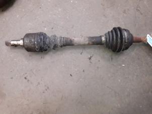Used Front drive shaft, left Peugeot Partner 1.8 D Price on request offered by Autodemontage Joko B.V.