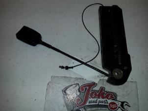 Used Seatbelt tensioner, left Ford Transit 2.5 Di 80-120 Price on request offered by Autodemontage Joko B.V.