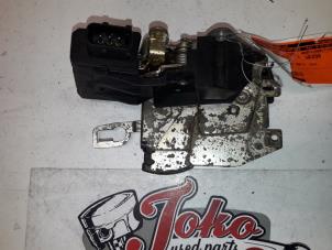 Used Door lock mechanism 2-door, right BMW 3 serie (E36/2) 325i 24V Price on request offered by Autodemontage Joko B.V.