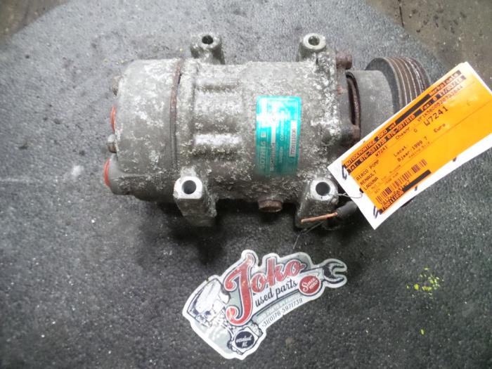 Usagé Compresseur de clim Renault Laguna I Grandtour (K56) 1.6 16V Prix sur demande proposé par Autodemontage Joko B.V.