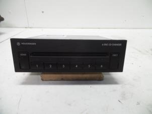 Used CD changer Volkswagen Eos (1F7/F8) 2.0 FSI 16V Price on request offered by Autodemontage Joko B.V.