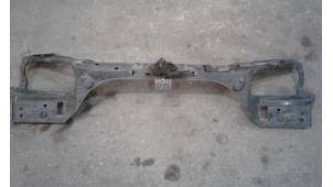 Used Front panel Peugeot 306 Break (7E) 1.6i XR,XT,ST Price on request offered by Autodemontage Joko B.V.