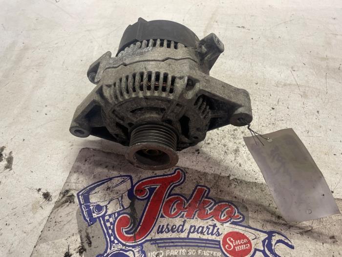 Begagnade Dynamo Opel Corsa B (73/78/79) 1.4i Swing,Joy,Sport,GLS Pris på förfrågan erbjuds av Autodemontage Joko B.V.