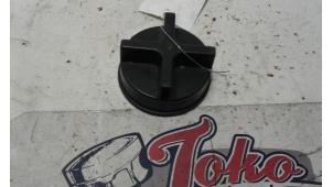 Gebrauchte Tankdeckel Peugeot 306 Break (7E) 1.6i XR,XT,ST Preis auf Anfrage angeboten von Autodemontage Joko B.V.