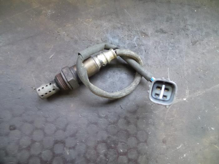 Sonda lambda Toyota Yaris (P1), 1999 / 2005 1.5 T Sport 16V VVT-i, Hatchback, Benzyna, 1.497cc, 78kW (106pk), FWD, 1NZFE, 2001-04 / 2005-09, NCP12; NCP13 (Używany)