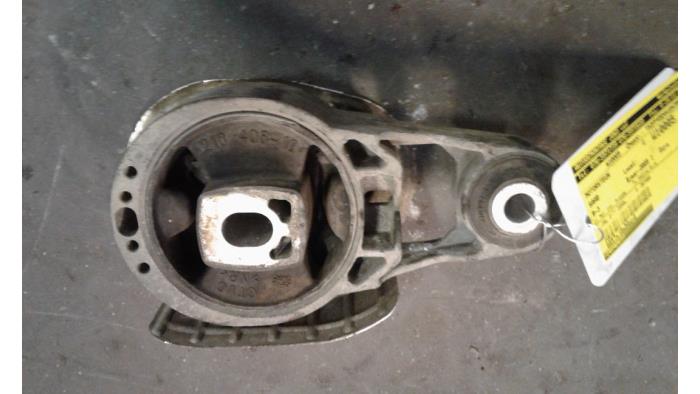 Used Engine mount Saab 9-3 II Sport Sedan (YS3F) 2.2 TiD 16V Price on request offered by Autodemontage Joko B.V.
