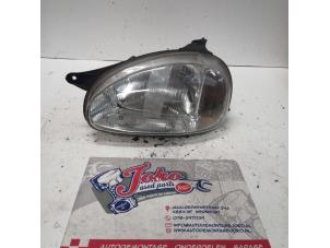 Used Headlight, left Opel Corsa B (73/78/79) 1.2i 16V Price on request offered by Autodemontage Joko B.V.