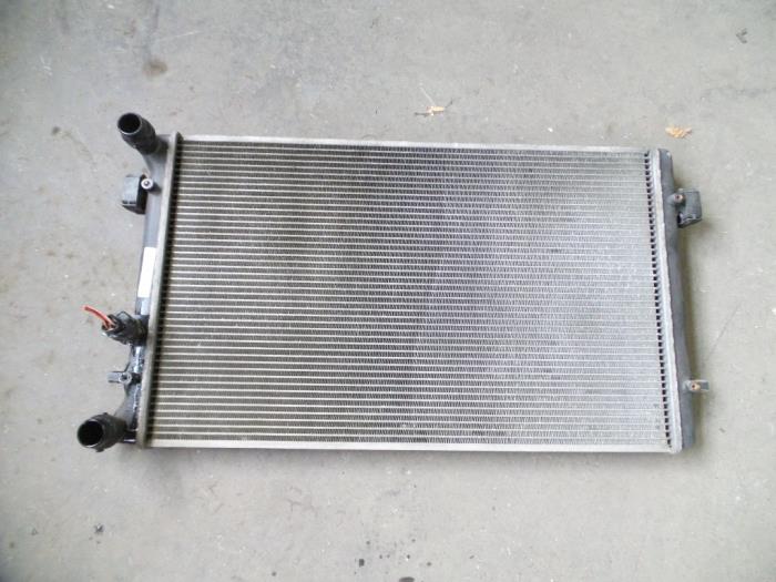 Usagé Radiateur Audi TT Roadster (8N9) 1.8 20V Turbo Quattro Prix sur demande proposé par Autodemontage Joko B.V.