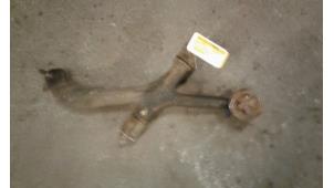 Used Front upper wishbone, left Renault Master II (JD) 2.8 dTi T28 Price on request offered by Autodemontage Joko B.V.