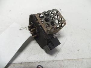 Used Heater resistor Mercedes 190 (W201) 1.8 E Price on request offered by Autodemontage Joko B.V.