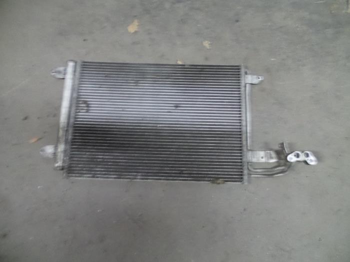 Usagé Condenseur de climatisation Volkswagen Touran (1T1/T2) 1.9 TDI 105 Euro 3 Prix sur demande proposé par Autodemontage Joko B.V.