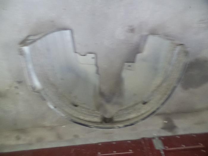 Używane Nadkole BMW X3 (E83) 2.5 24V Cena na żądanie oferowane przez Autodemontage Joko B.V.
