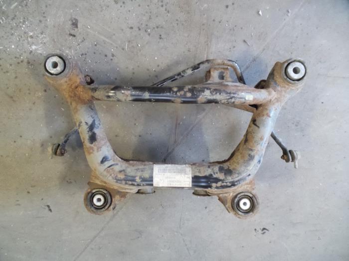 Usados Subchasis BMW X3 (E83) 2.5 24V Precio de solicitud ofrecido por Autodemontage Joko B.V.