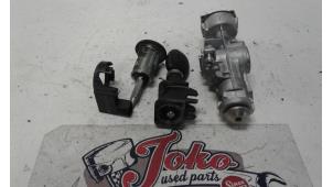 Used Set of cylinder locks (complete) Ford Transit Connect 1.8 TDCi 90 Price on request offered by Autodemontage Joko B.V.