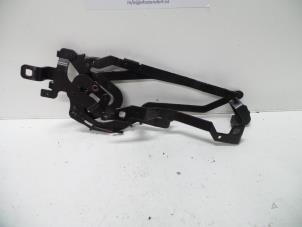 Used Convertible top hinge Saab 9-3 II (YS3F) 2.0t 16V Price on request offered by Autodemontage Joko B.V.