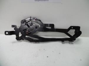 Used Convertible top hinge Saab 9-3 II (YS3F) 2.0t 16V Price on request offered by Autodemontage Joko B.V.
