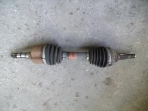 Used Front drive shaft, left Saab 9-3 II (YS3F) 2.0t 16V Price on request offered by Autodemontage Joko B.V.