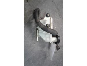 Used Power steering fluid reservoir Ford Transit Connect 1.8 TDCi 90 DPF Price on request offered by Autodemontage Joko B.V.