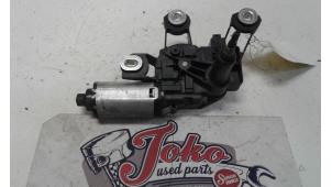 Used Rear wiper motor Ford Transit Connect 1.8 TDCi 90 DPF Price on request offered by Autodemontage Joko B.V.