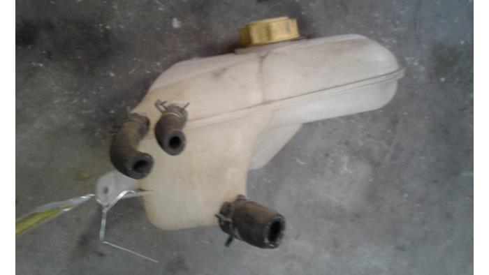 Expansion vessel from a Ford Transit Connect 1.8 TDCi 90 DPF 2009