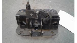 Used Bonnet lock mechanism Ford Transit Connect 1.8 TDCi 90 DPF Price on request offered by Autodemontage Joko B.V.