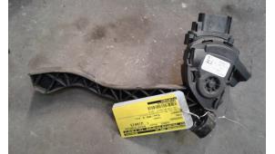 Used Accelerator pedal Ford Transit Connect 1.8 TDCi 90 DPF Price on request offered by Autodemontage Joko B.V.