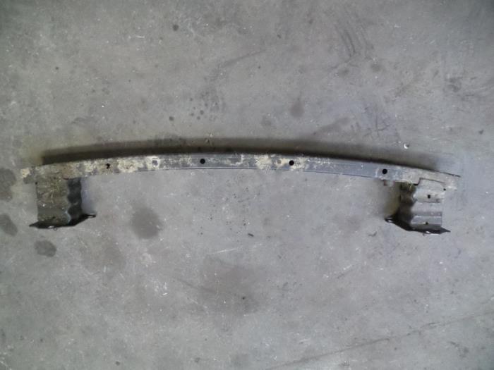 Front bumper frame from a Peugeot 207/207+ (WA/WC/WM) 1.6 16V 2006